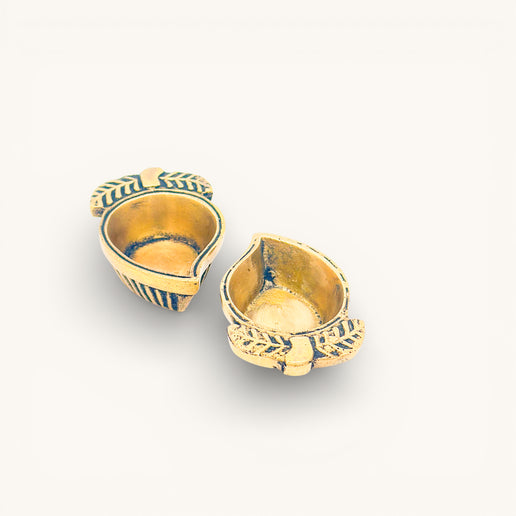 Brass Antique Mango Diya Small - Set of 2