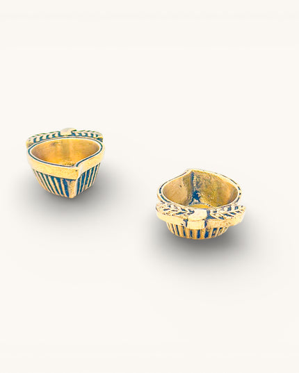 Brass Antique Mango Diya Small - Set of 2
