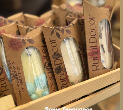 Rural Decor Wax candle Fragrance Sachets for indoor spaces in Display