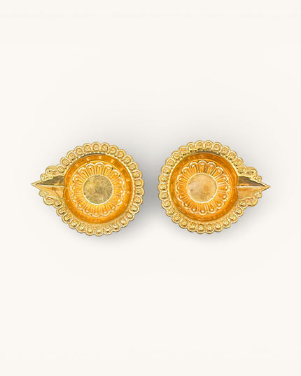 Brass Lightweight Round Flower-Shaped Diya - Set of 2