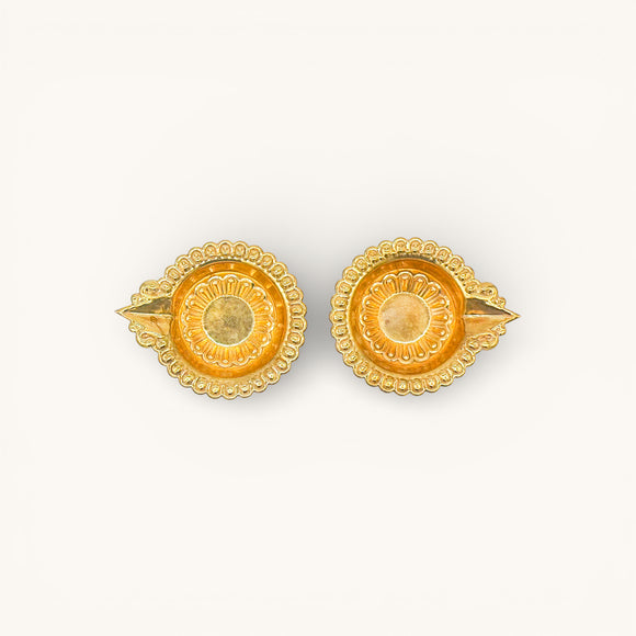 Brass Lightweight Round Flower-Shaped Diya - Set of 2
