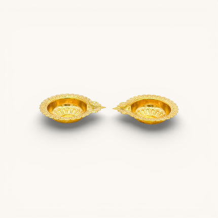 Brass Lightweight Round Flower-Shaped Diya - Set of 2